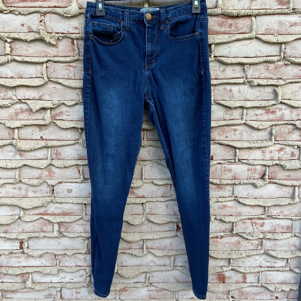 High-Rise Jeggings
